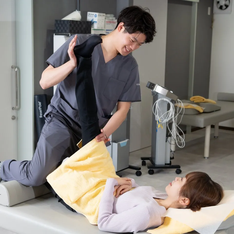 姿勢が私たちの身体に与える影響は思いのほか大きいものです。